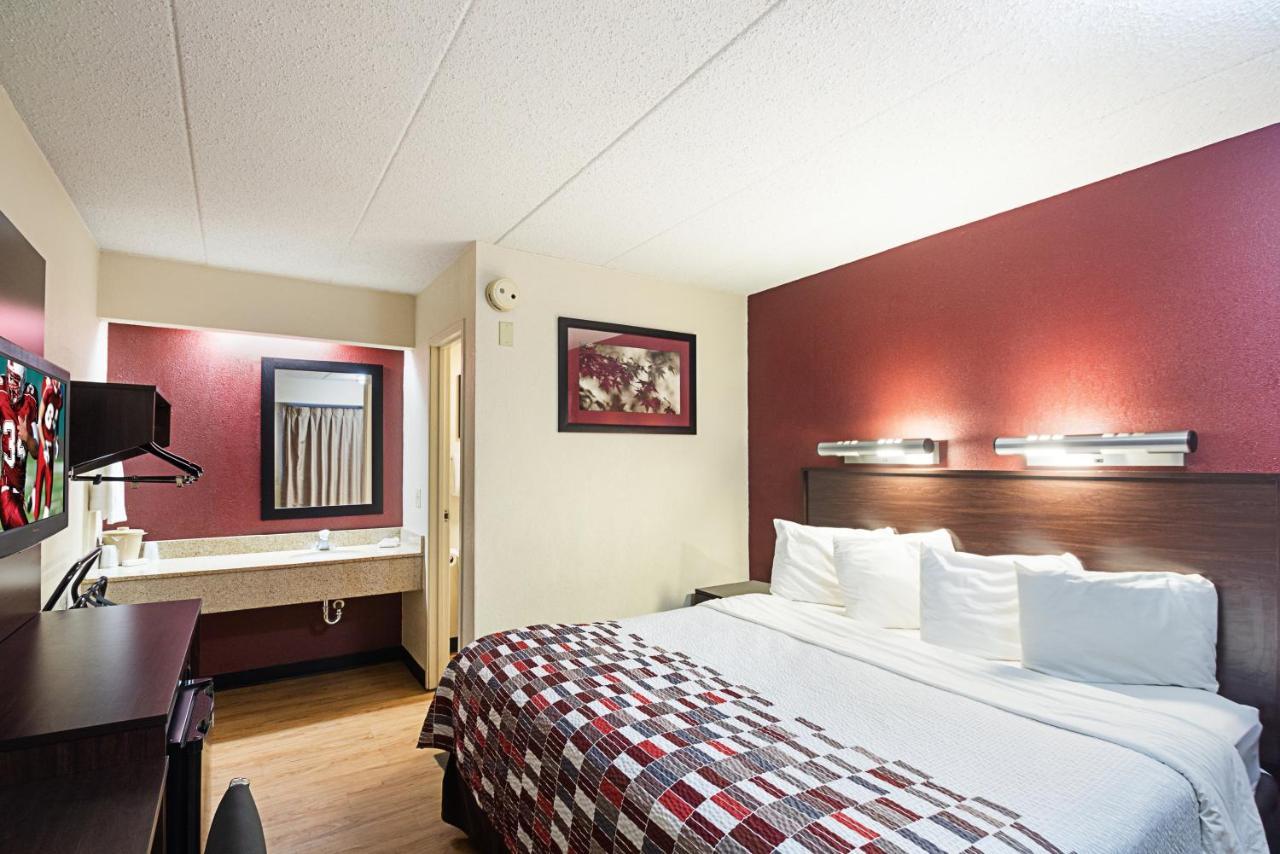 Red Roof Inn Cincinnati East - Beechmont Cherry Grove Exteriér fotografie