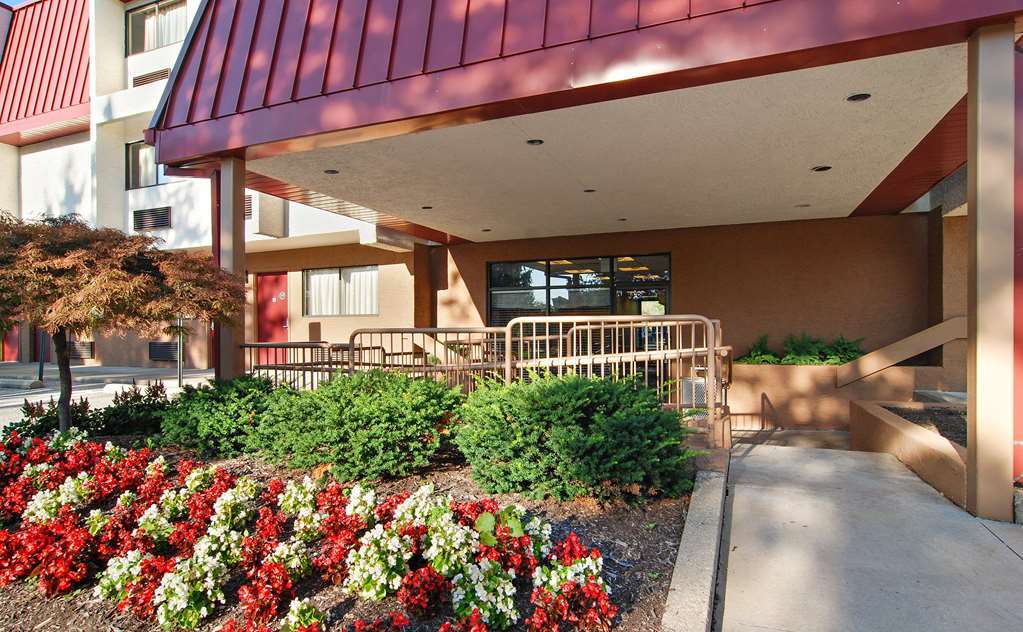 Red Roof Inn Cincinnati East - Beechmont Cherry Grove Exteriér fotografie
